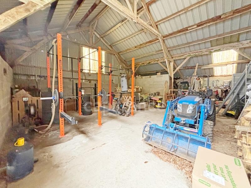 Maison - 96 m² - 5 pièces