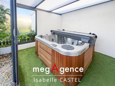 Maison traditionnelle - 79 m² - 4 pièces