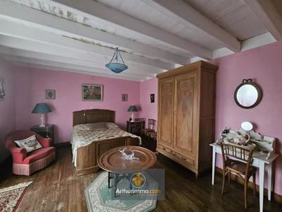 Maison - 163 m² - 4 pièces