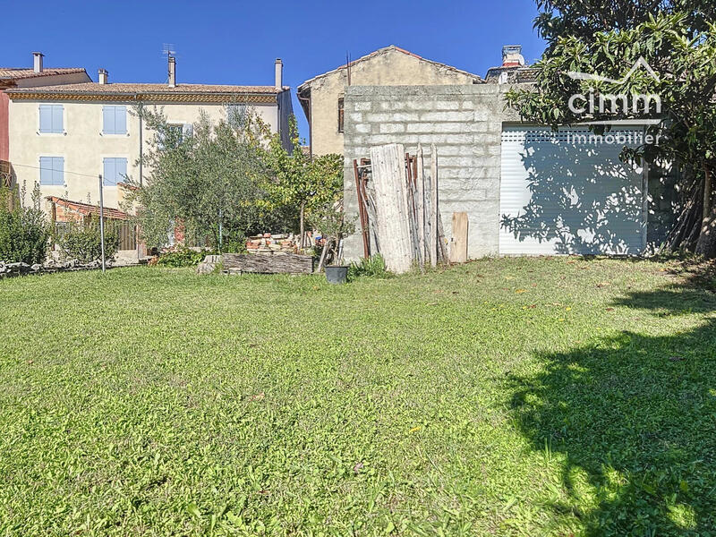 Maison traditionnelle - 200 m² - 6 pièces