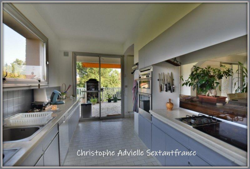 Maison d'architecte - 280 m² - 10 pièces