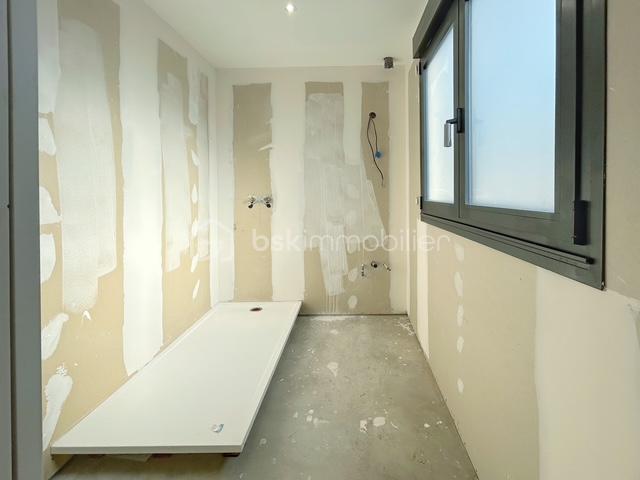 Maison - 133 m² - 5 pièces