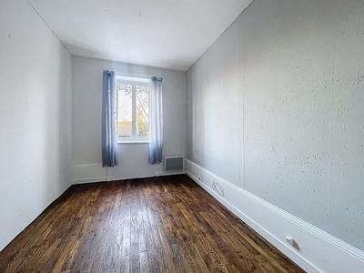 Appartement - 64 m² - 2 pièces