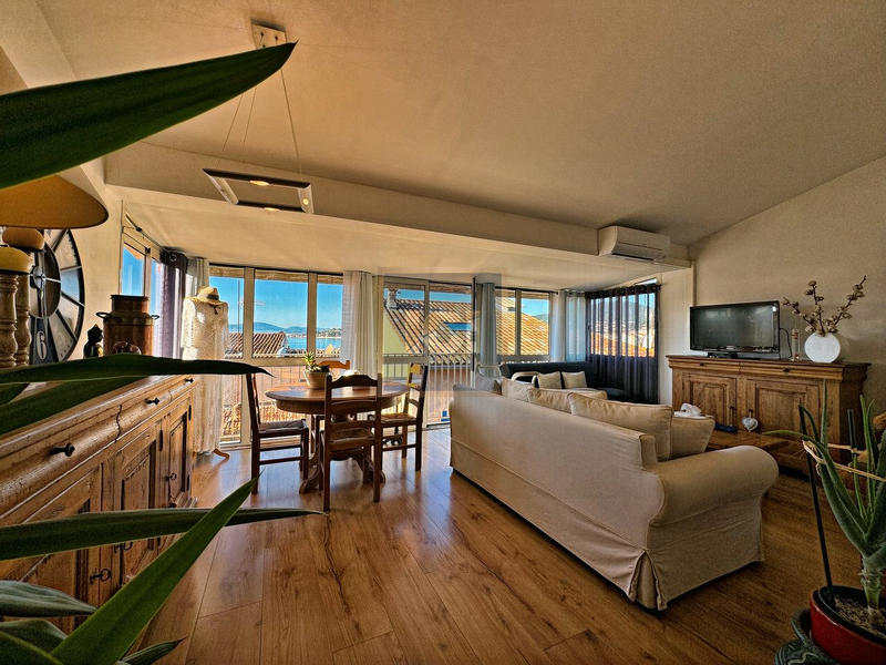 Appartement - 57 m² - 2 pièces