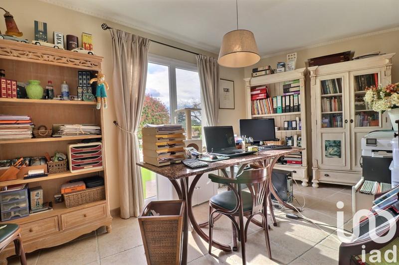 Maison - 196 m² - 7 pièces