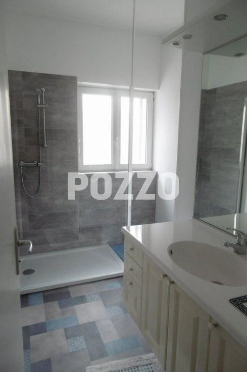 Appartement - 105 m² - 5 pièces