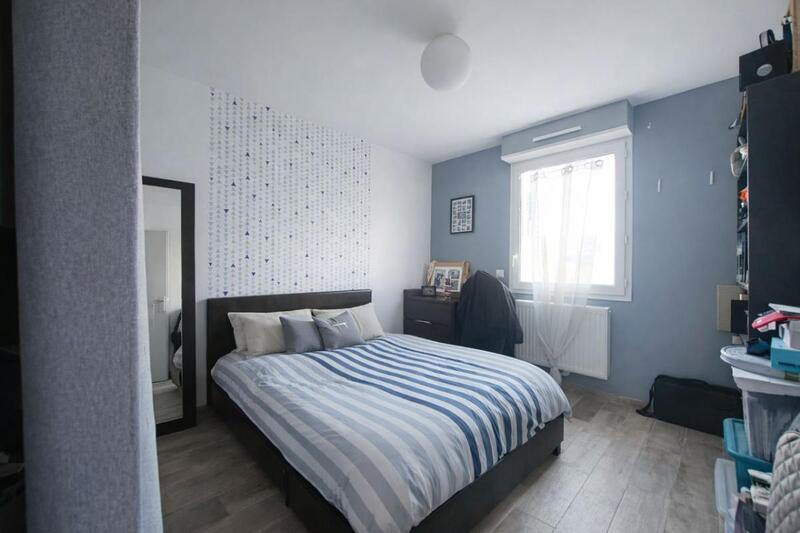 Maison - 80 m² - 5 pièces