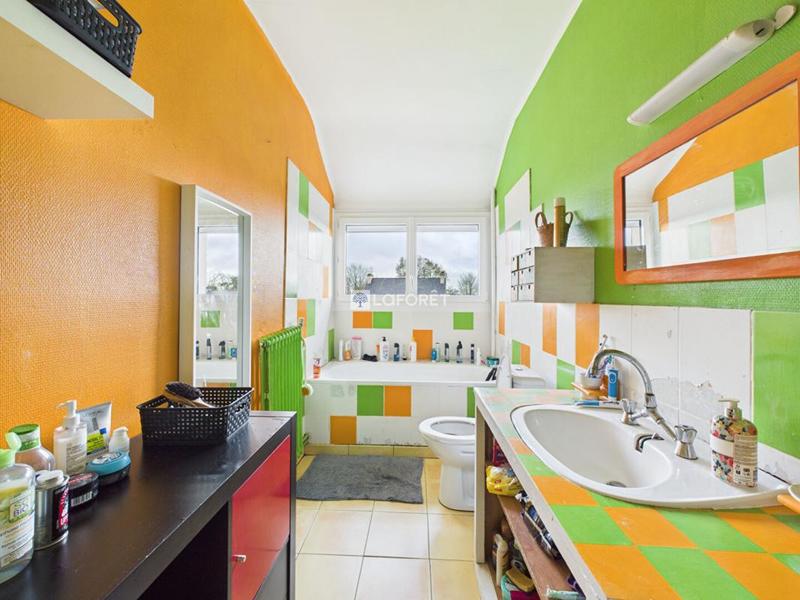 Maison - 140 m² - 7 pièces