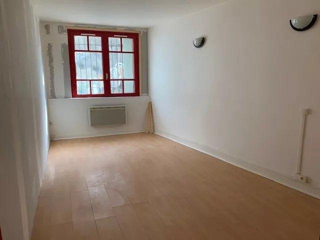 Immeuble - 304 m² - 20 pièces