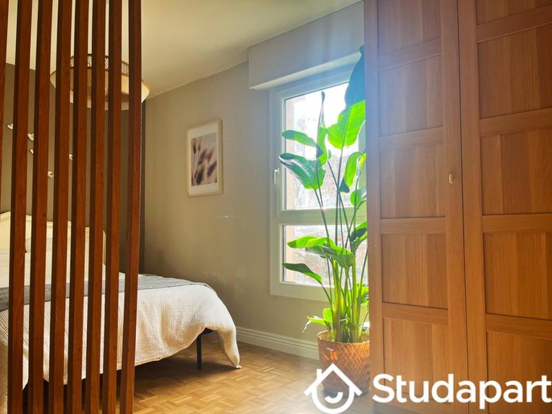 Chambre - 12 m² - 1 pièce