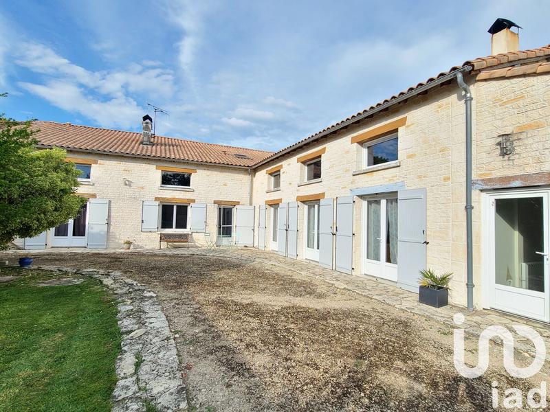 Maison - 264 m² - 6 pièces