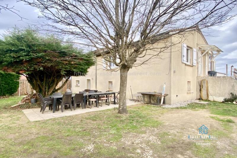 Maison traditionnelle - 171 m² - 7 pièces