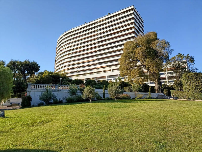 Appartement - 173 m² - 5 pièces