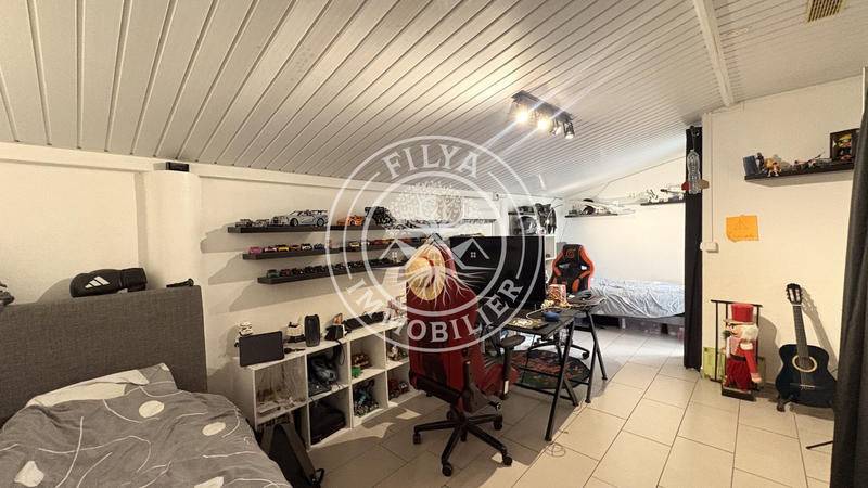 Maison - 146 m² - 6 pièces