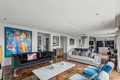 Appartement - 137 m² - 4 pièces