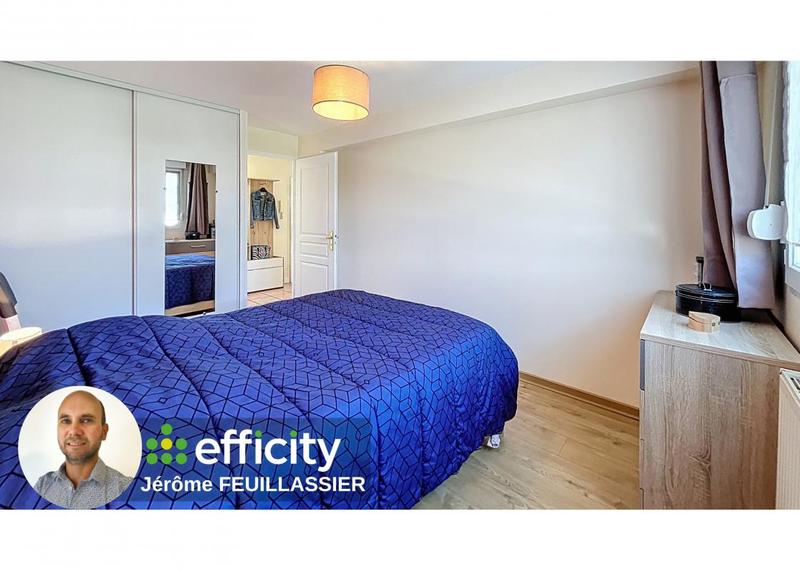 Appartement - 80 m² - 4 pièces