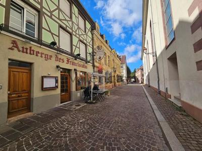 Local commercial - 54 m² - 1 pièce