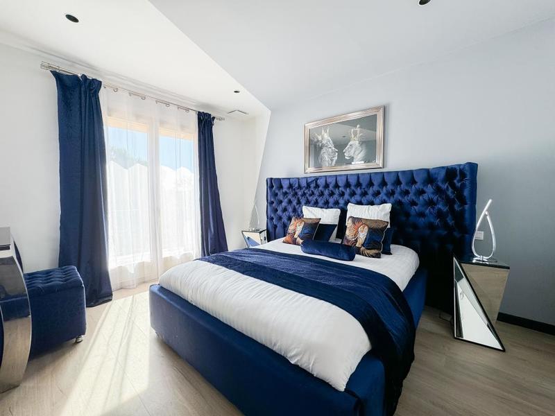 Villa - 160 m² - 5 pièces