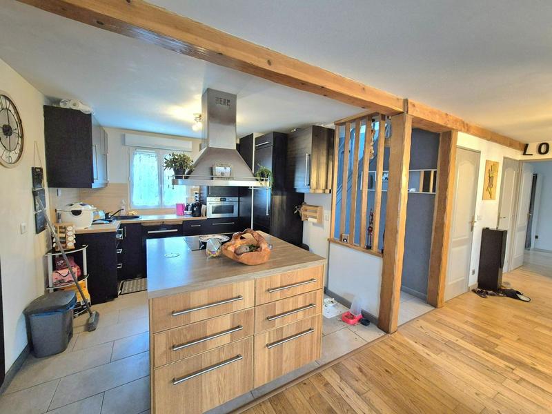 Maison - 108 m² - 5 pièces