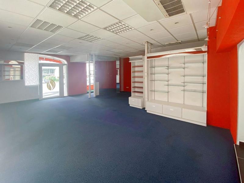 Local commercial - 89 m²