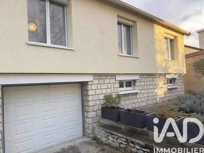 Maison - 95 m² - 5 pièces