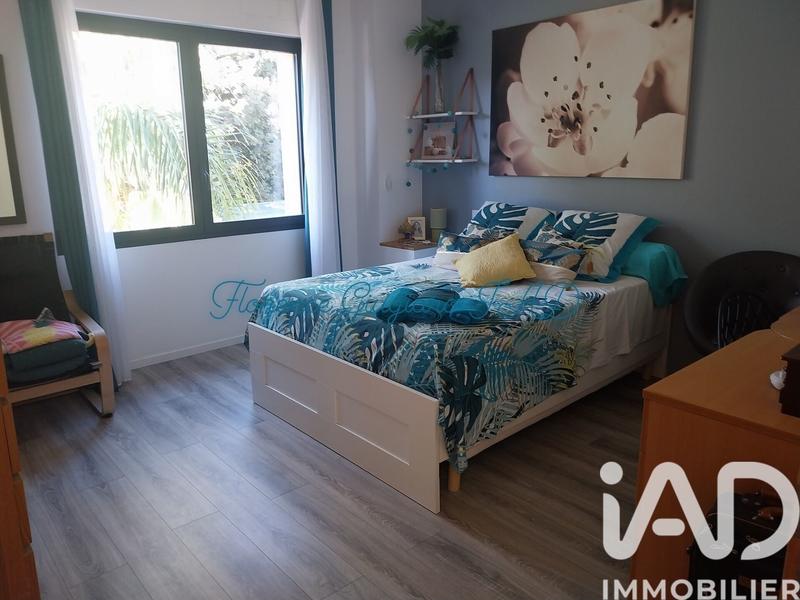 Maison - 205 m² - 7 pièces