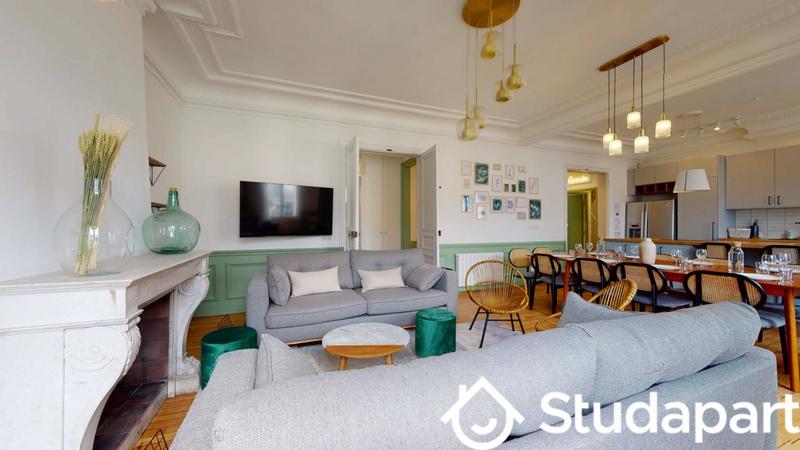 Chambre - 11 m² - 1 pièce