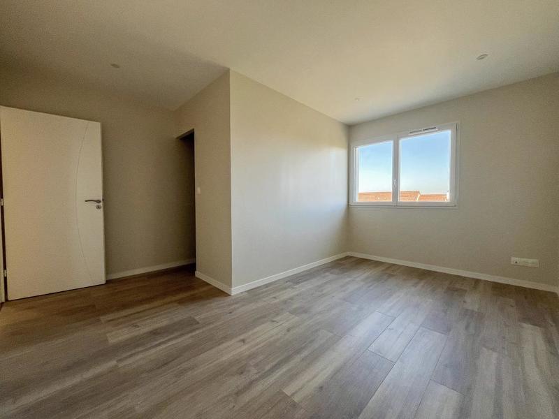 Pavillon - 153 m² - 5 pièces