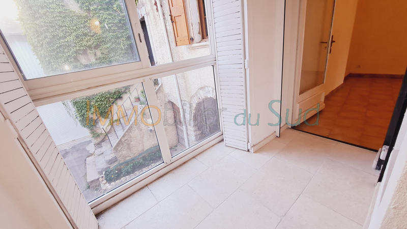 Appartement - 85 m² - 3 pièces