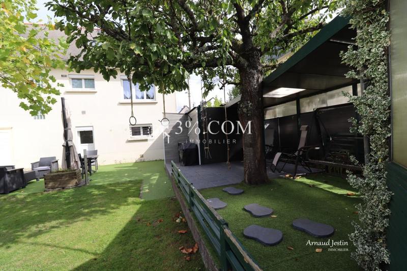 Maison - 158 m² - 7 pièces