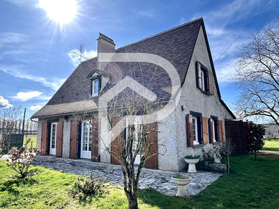 Maison - 120 m² - 5 pièces