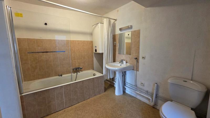 Appartement - 61 m² - 2 pièces