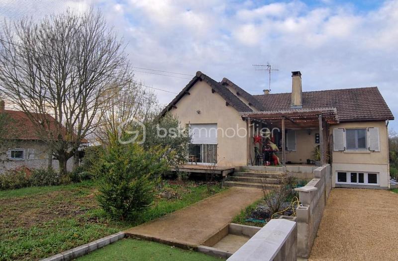 Maison ancienne - 154 m² - 7 pièces