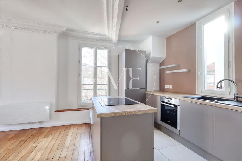 Appartement - 70 m² - 2 pièces