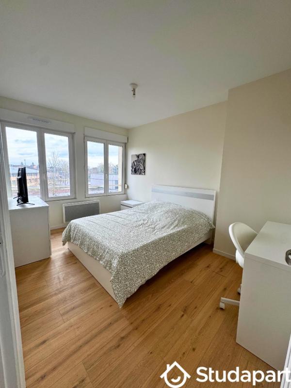 Chambre - 17 m² - 1 pièce