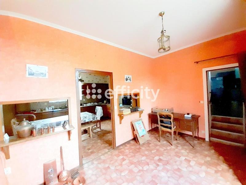 Maison - 166 m² - 7 pièces