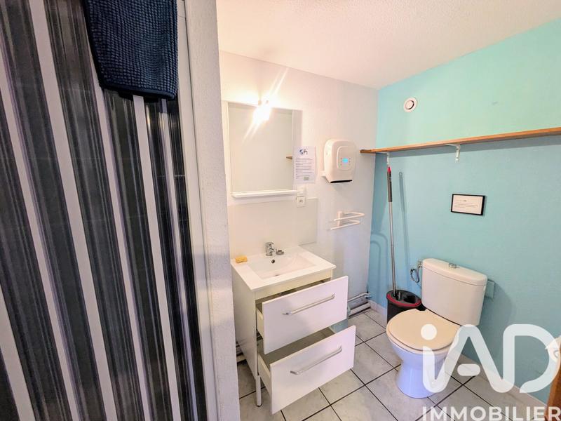 Maison - 300 m² - 15 pièces