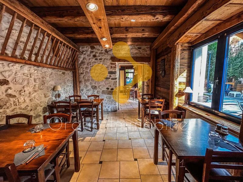 Fonds de commerce - Magasins - 150 m²