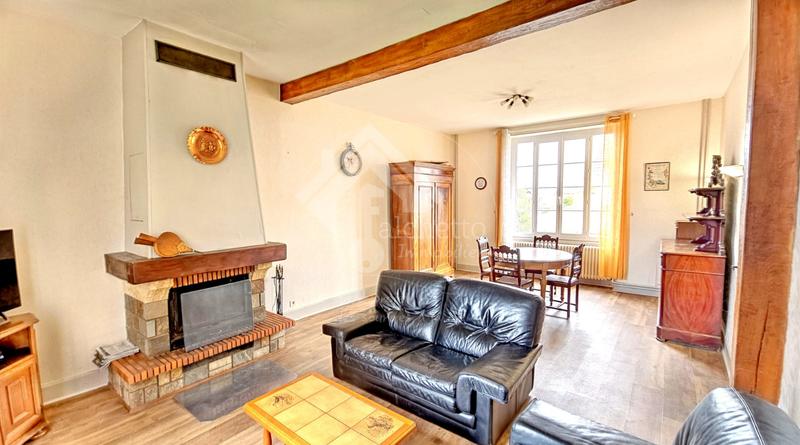 Maison - 160 m² - 6 pièces