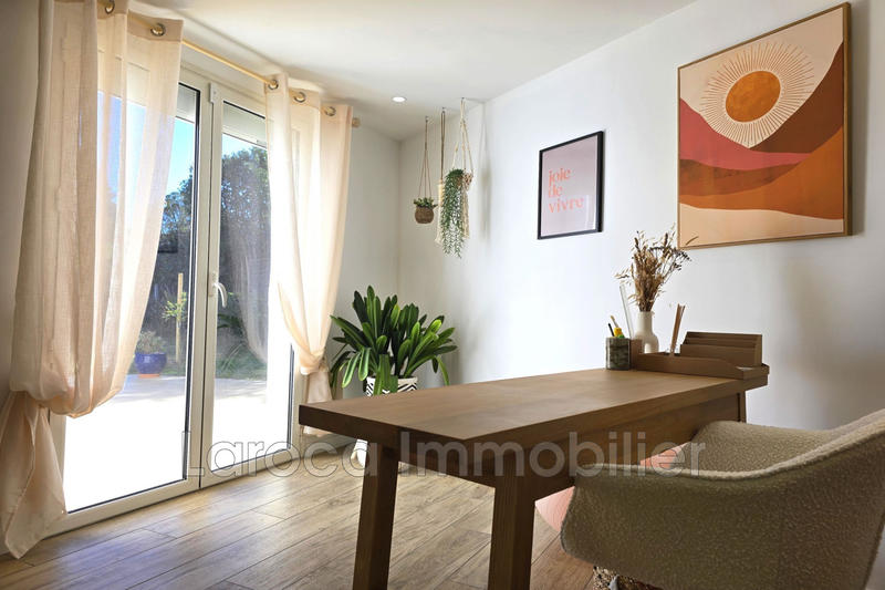 Villa - 176 m² - 6 pièces