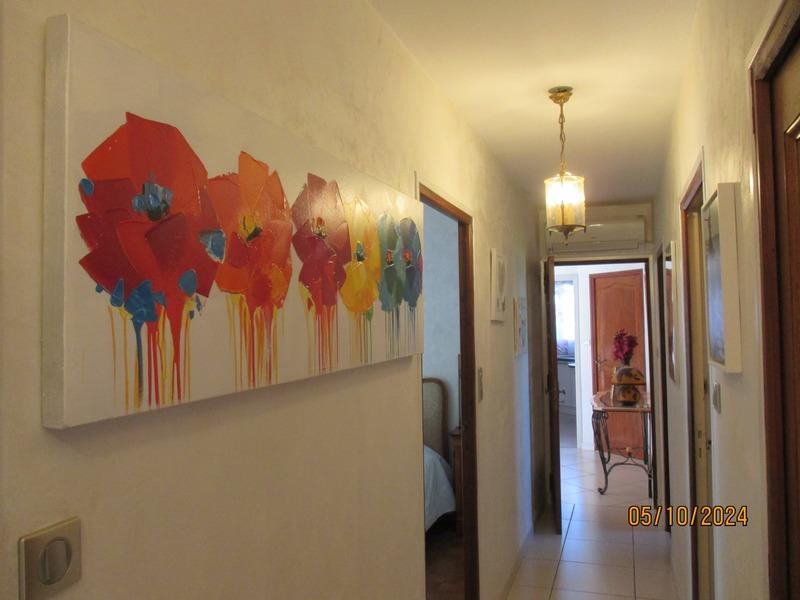 Maison - 186 m² - 8 pièces