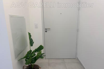 Appartement - 94 m² - 4 pièces