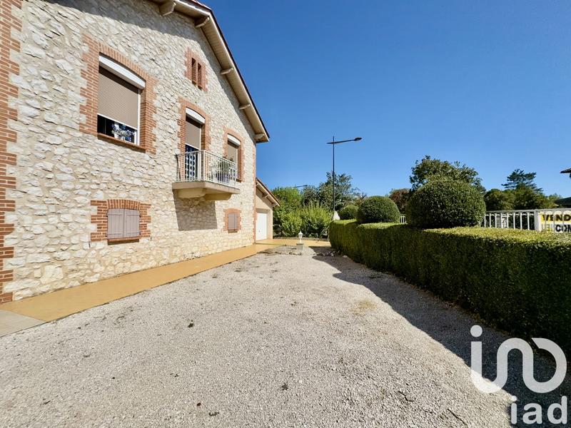 Maison de ville - 199 m² - 6 pièces