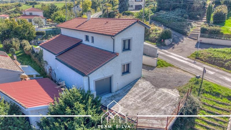 Maison - 160 m² - 5 pièces