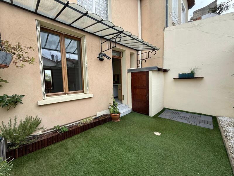 Maison - 82 m² - 4 pièces