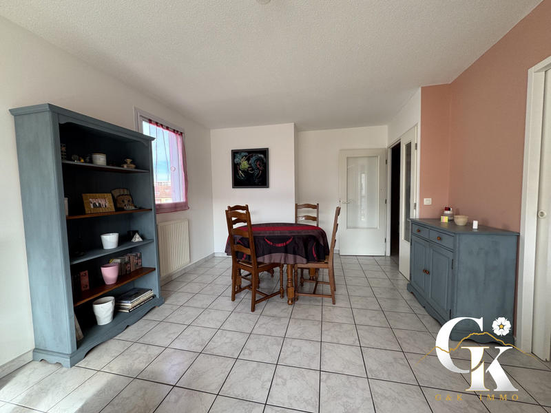 Appartement - 83 m² - 4 pièces