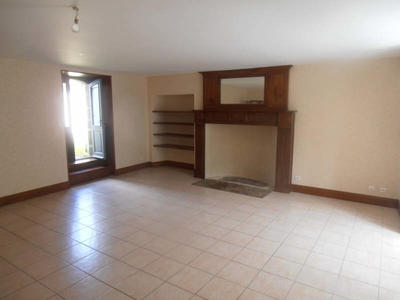 Maison - 140 m² - 7 pièces