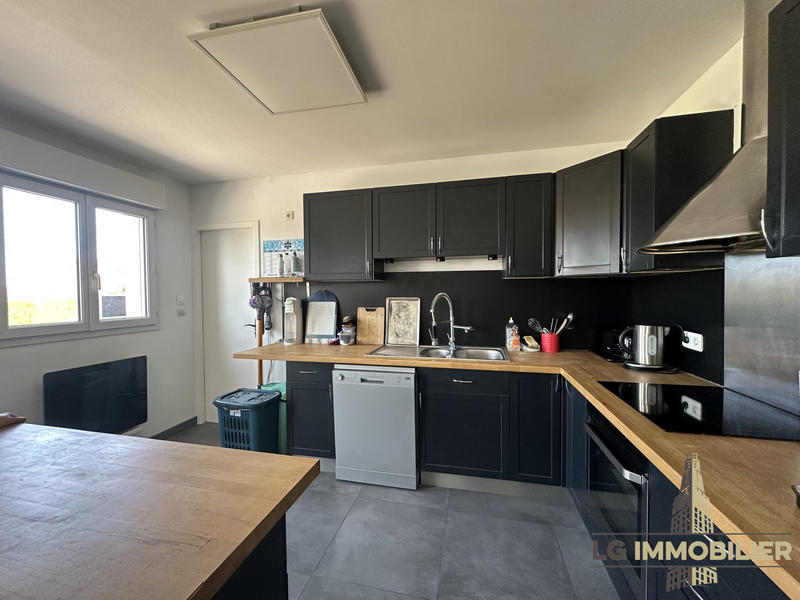 Maison - 121 m² - 5 pièces