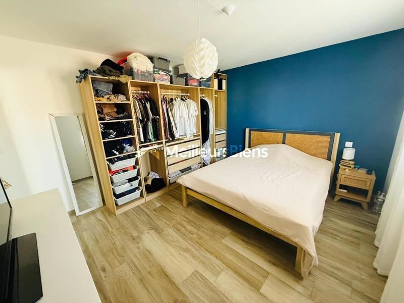 Villa - 90 m² - 4 pièces