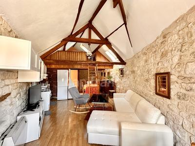 Maison de ville - 76 m² - 4 pièces